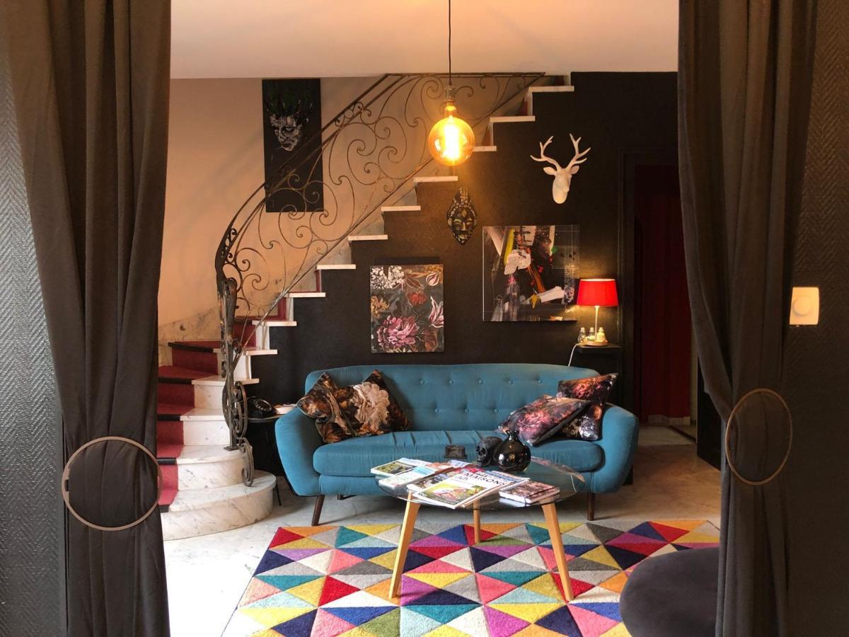 Les Nuits Victoriennes Bed & Breakfast Saint-Germain-du-Corbeis Eksteriør bilde